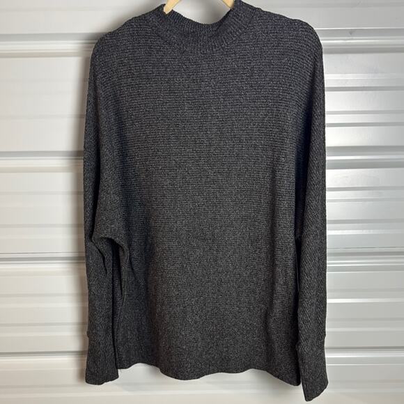 Matty M Gray Tunic with Relaxed Fit and Long Sleeves - Picture 1 of 5